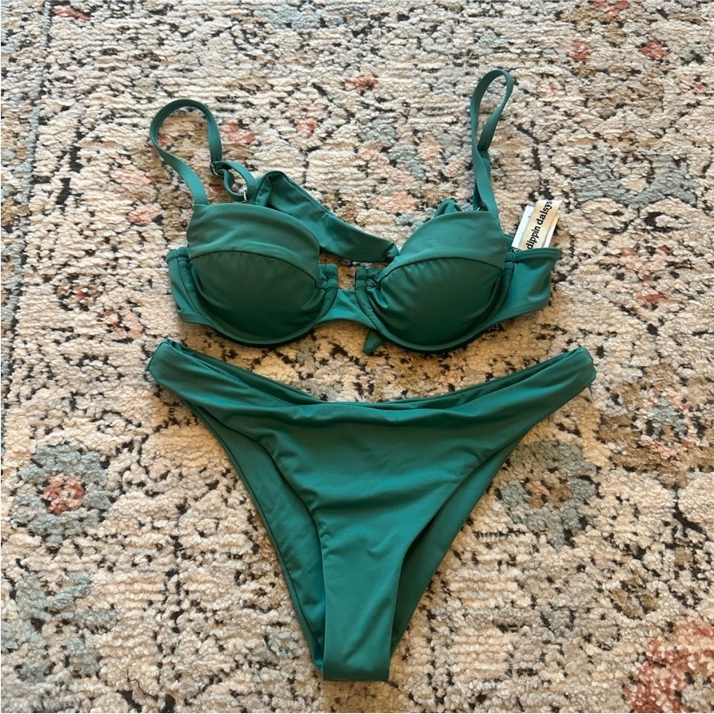 Dippin' Daisy's Emerald Green Underwire Bikini Set